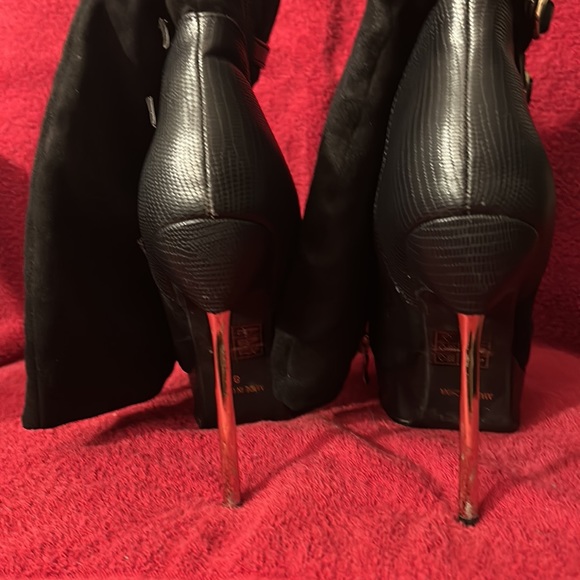 BeBe - Picture 4 of 6